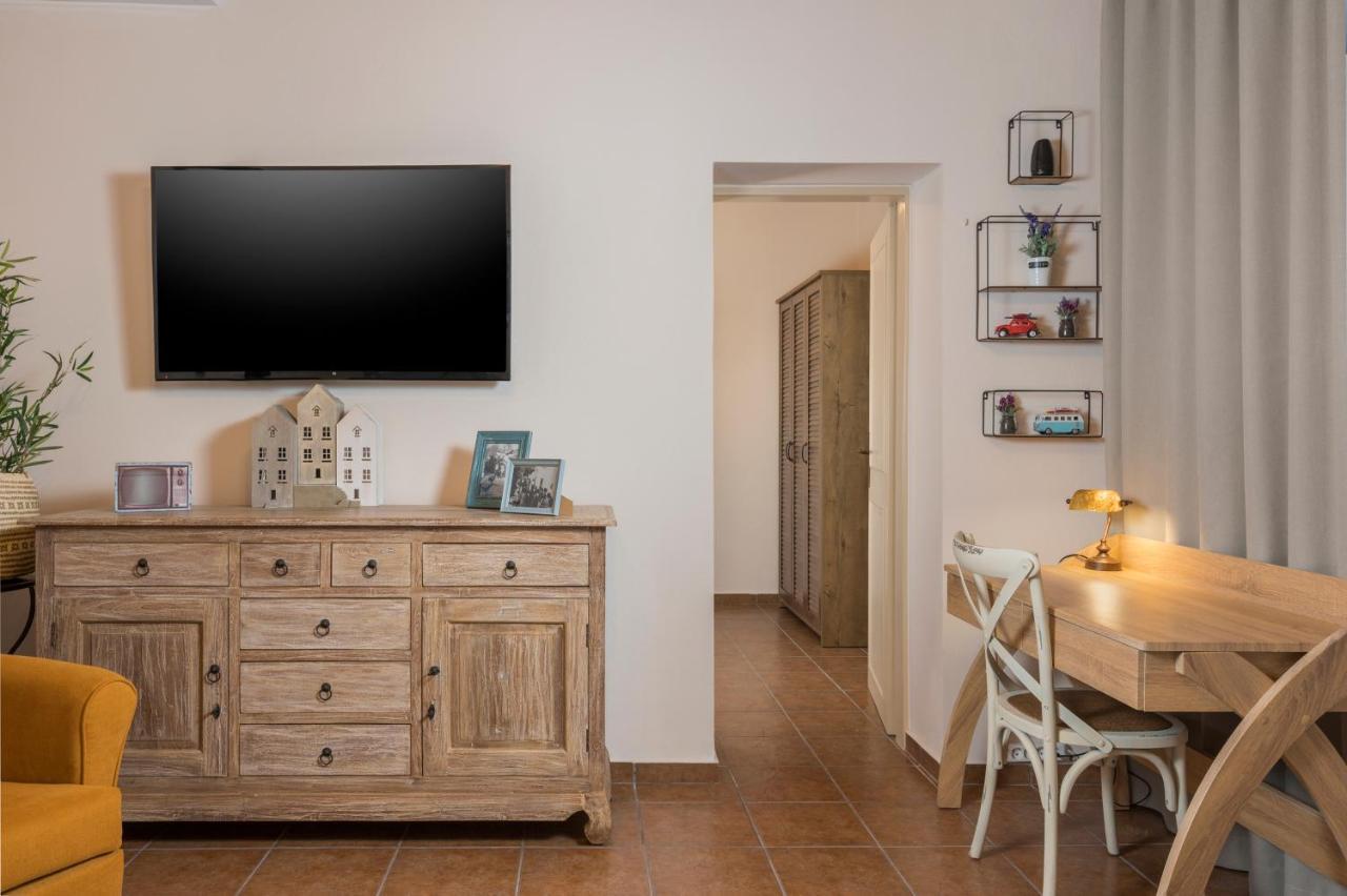 Iosif De Home Kournas Ngoại thất bức ảnh